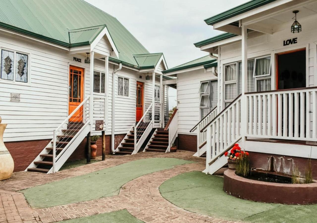 Knock Out View Clarens Hotel Exterior foto