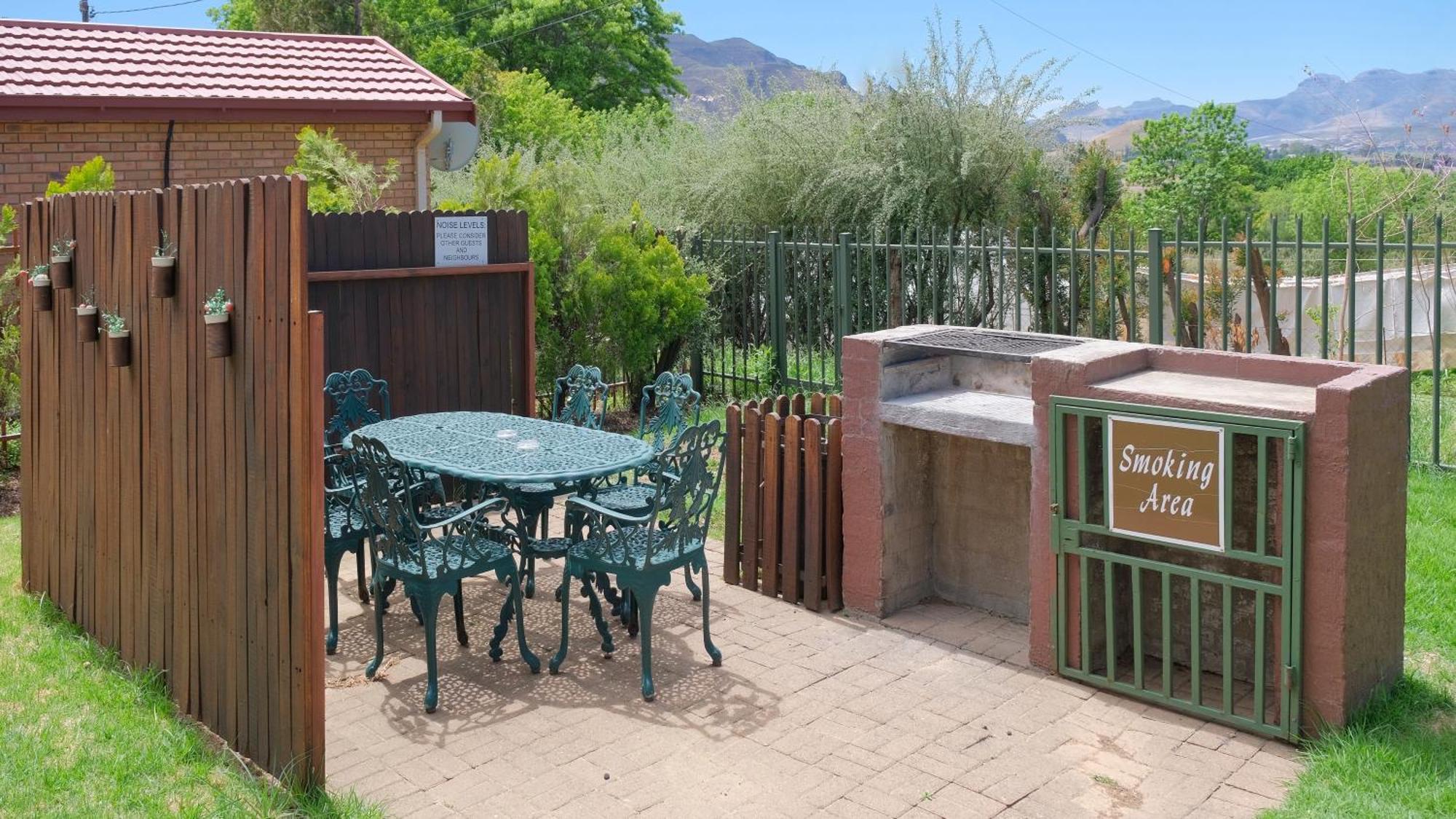Knock Out View Clarens Hotel Exterior foto