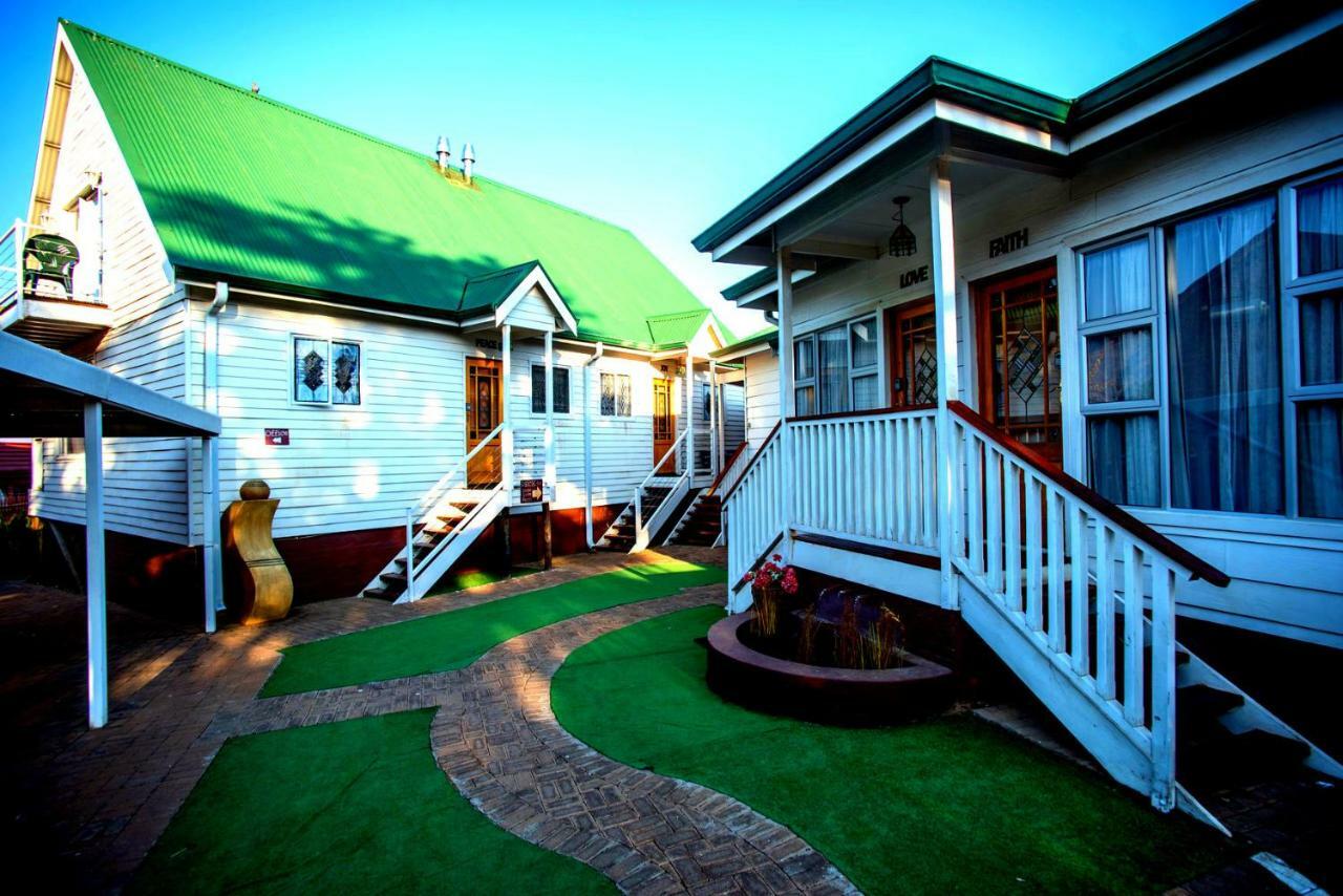 Knock Out View Clarens Hotel Exterior foto